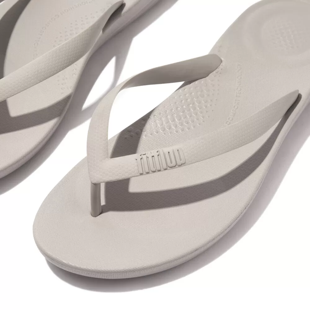 รองเท้าแตะ ผู้ชาย รุ่น iQUSHION MENS ERGONOMIC FLIP-FLOPS