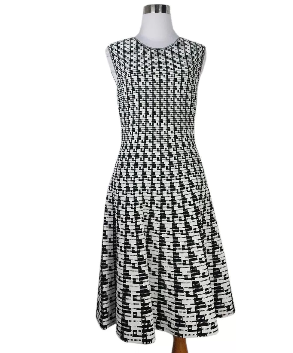 Akris Punto Black & White Print Dress Set sz 8