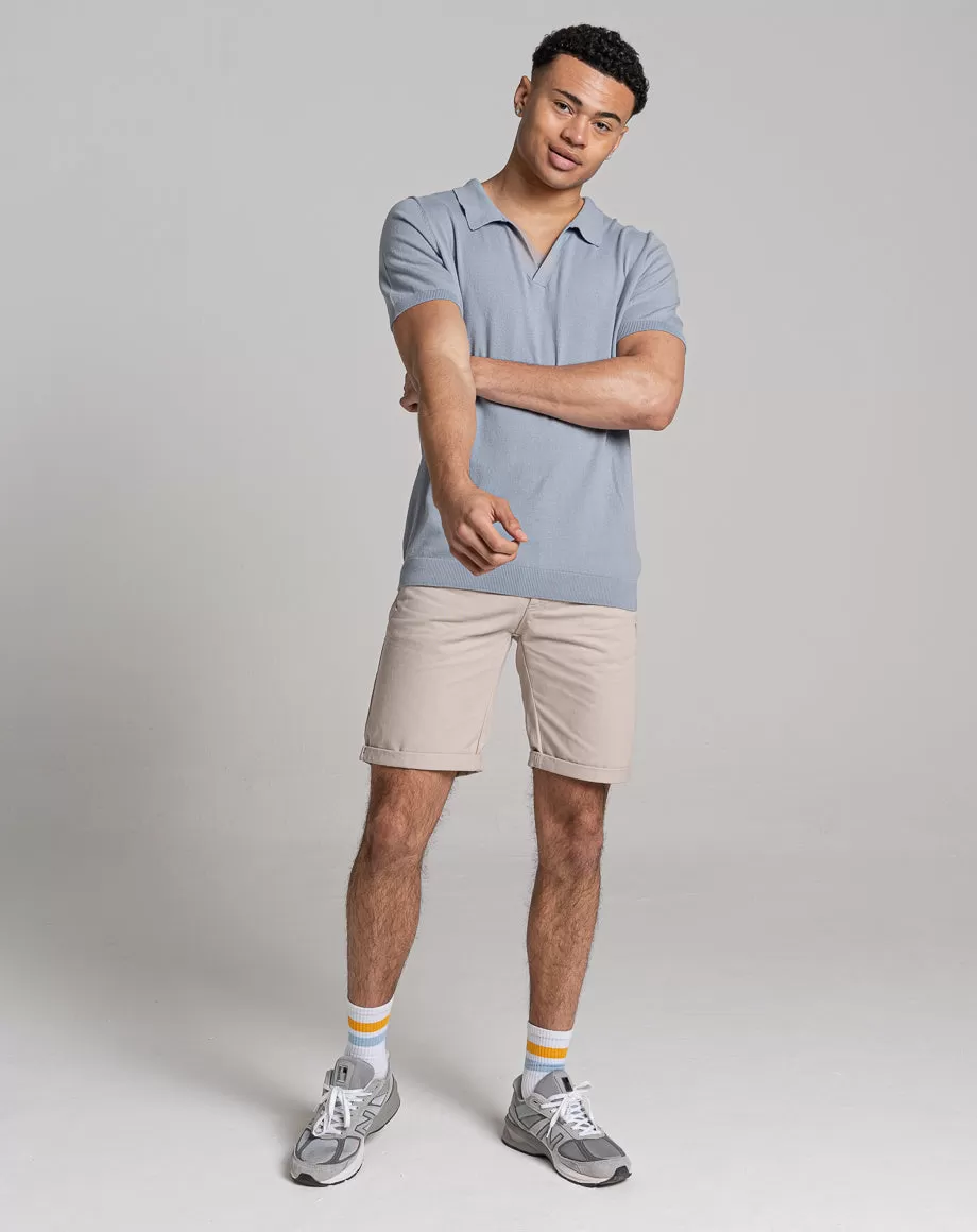 ESSENTIAL SHORT SLEEVE OPEN COLLAR POLO | LIGHT BLUE