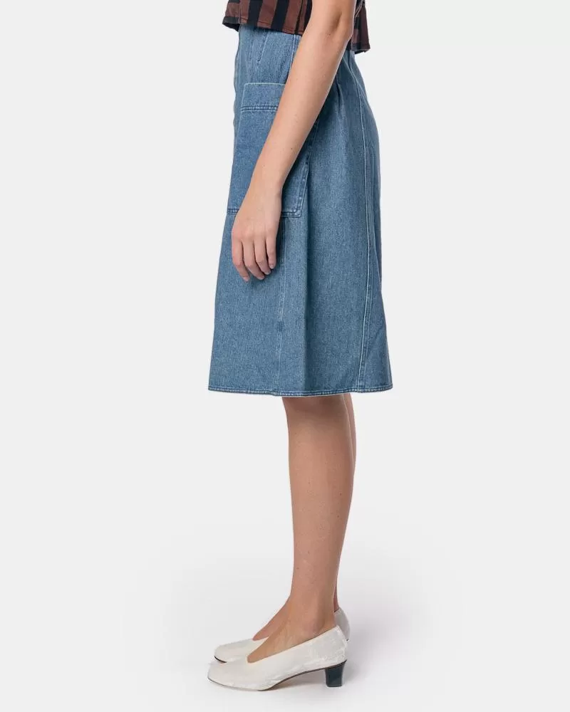 Fit-Flare Deetjens Skirt in Stonewash