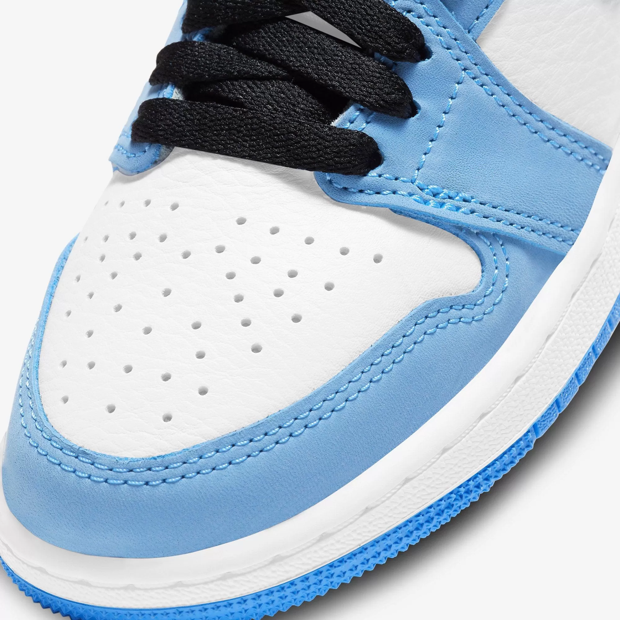 (GS) Air Jordan 1 Retro High OG 'UNC University Blue' (2021) 575441-134