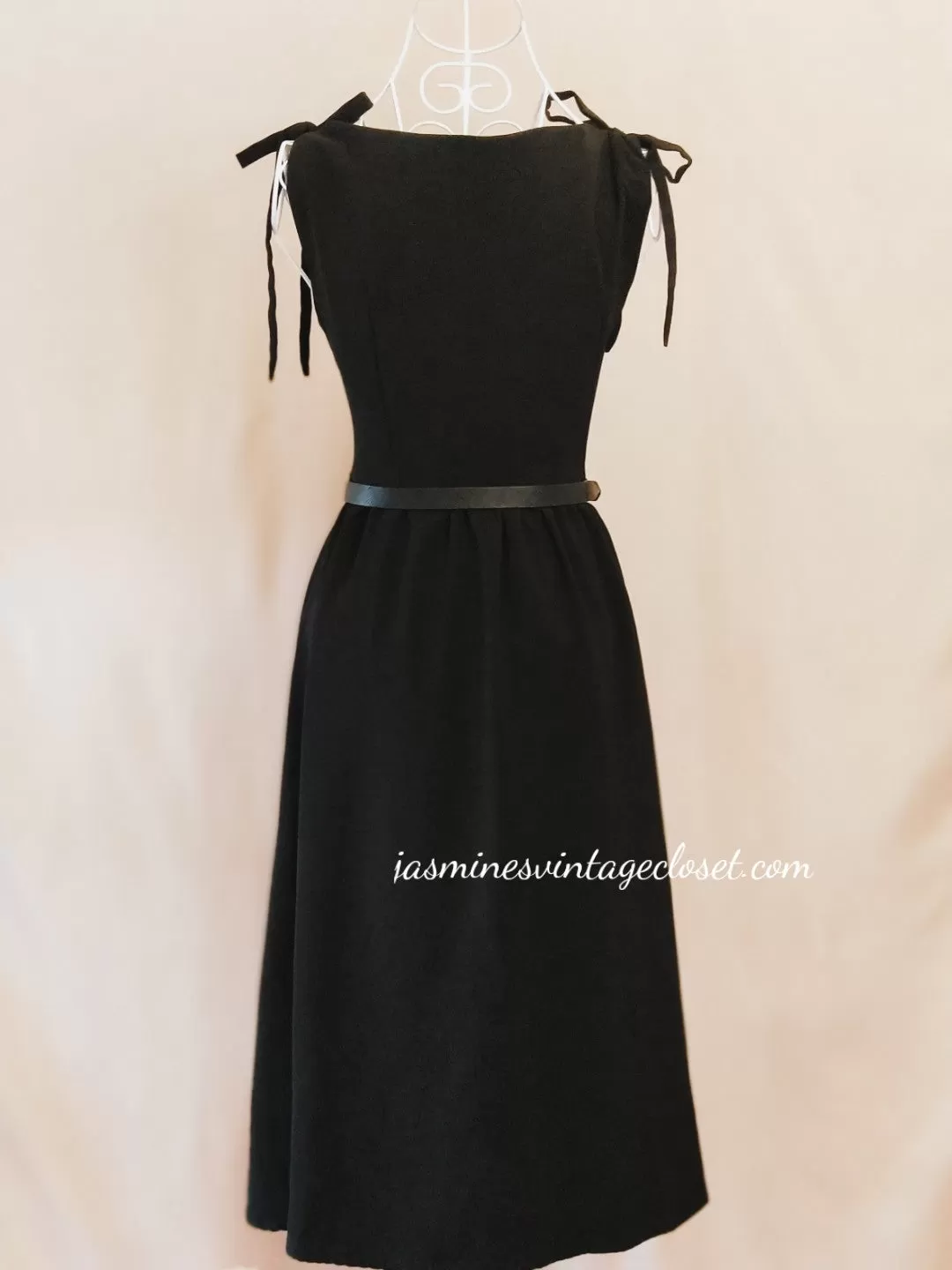 Hepburne’s black midi dress