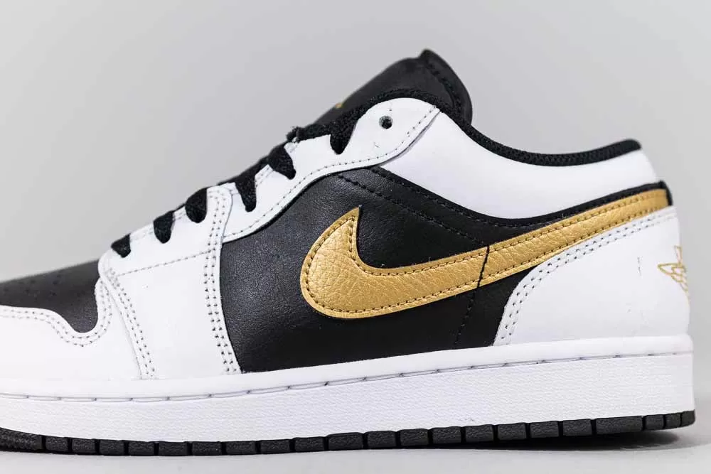 Jordan 1 Low 'White Black and Metallic Gold'