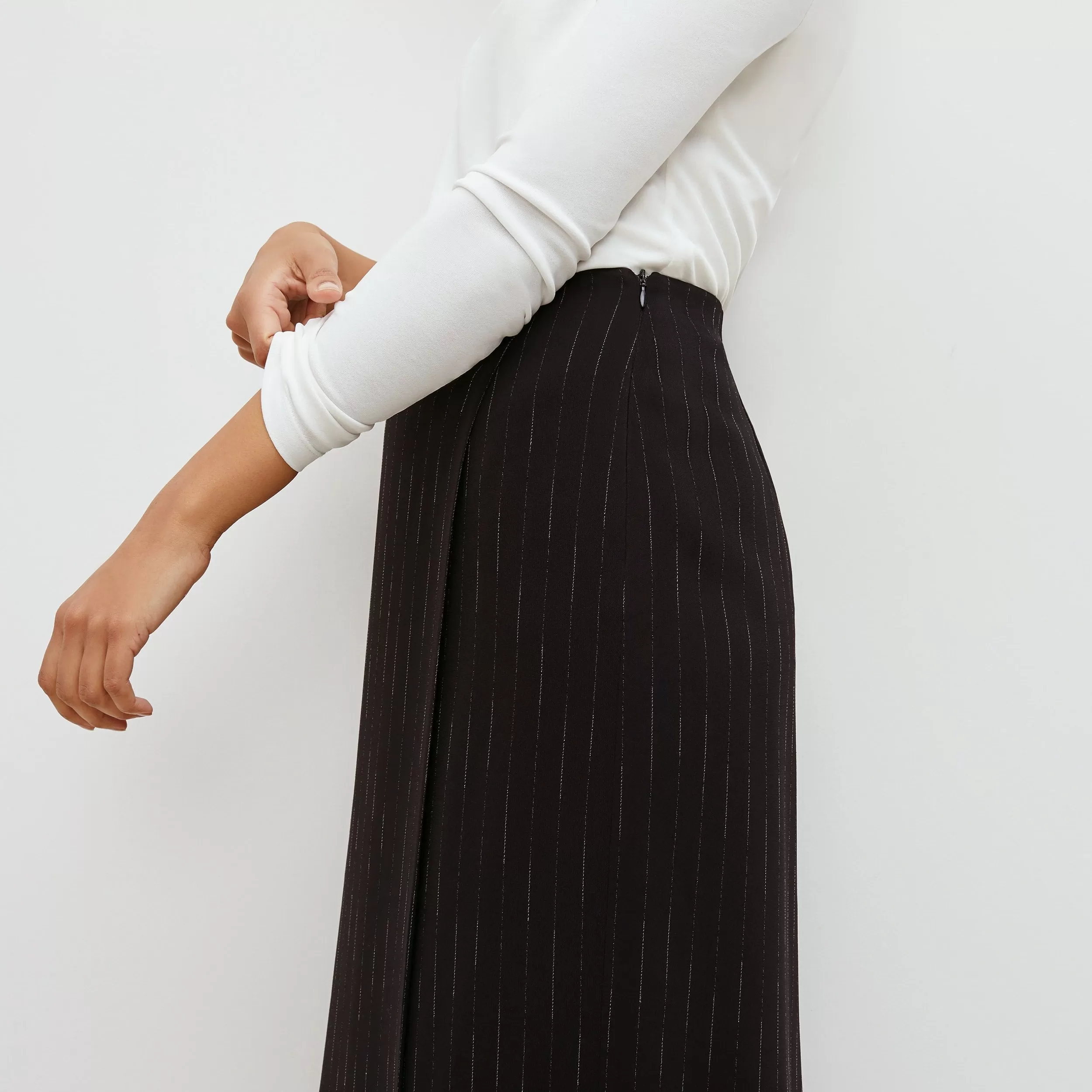 Logan Skirt - Faded Stripe :: Black