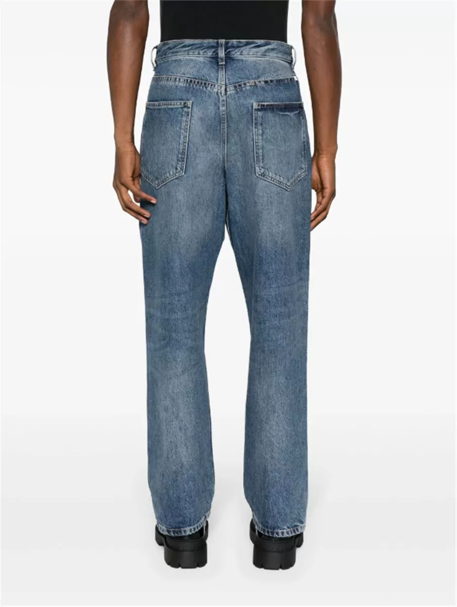 MID-RISE STRAIGHT-LEG JEANS