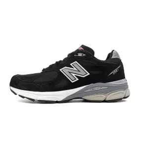 NEW BALANCE 990V3 BLACK WHITE