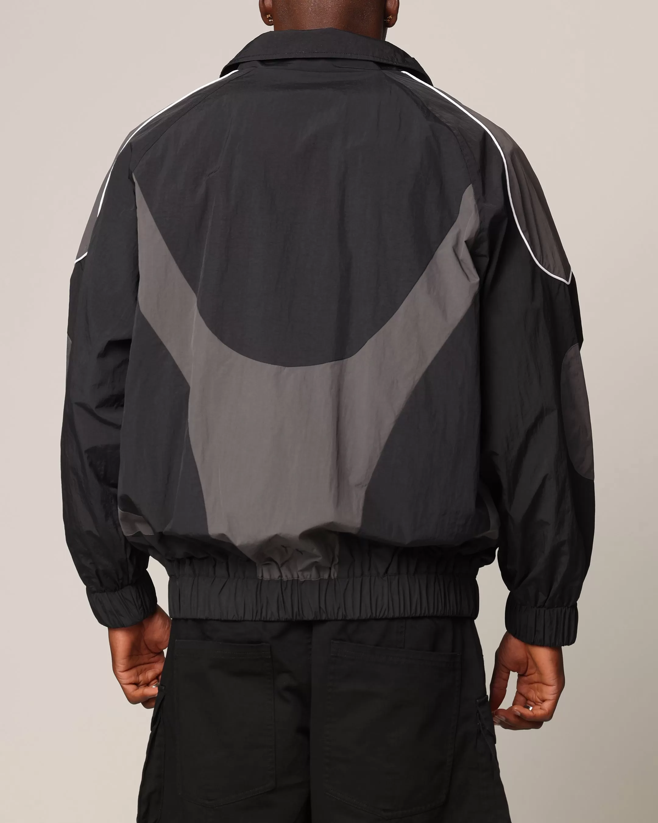 Saint Morta Rage Windbreaker Black/Grey